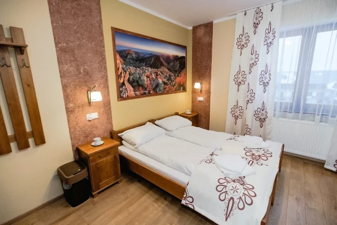 Cameră Confort pentru 2+1 persoane, cu baie proprie